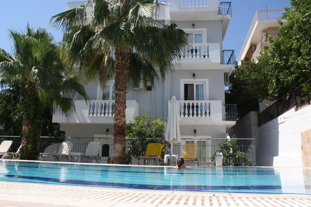 Skalidis Apartments Tolo Exterior photo